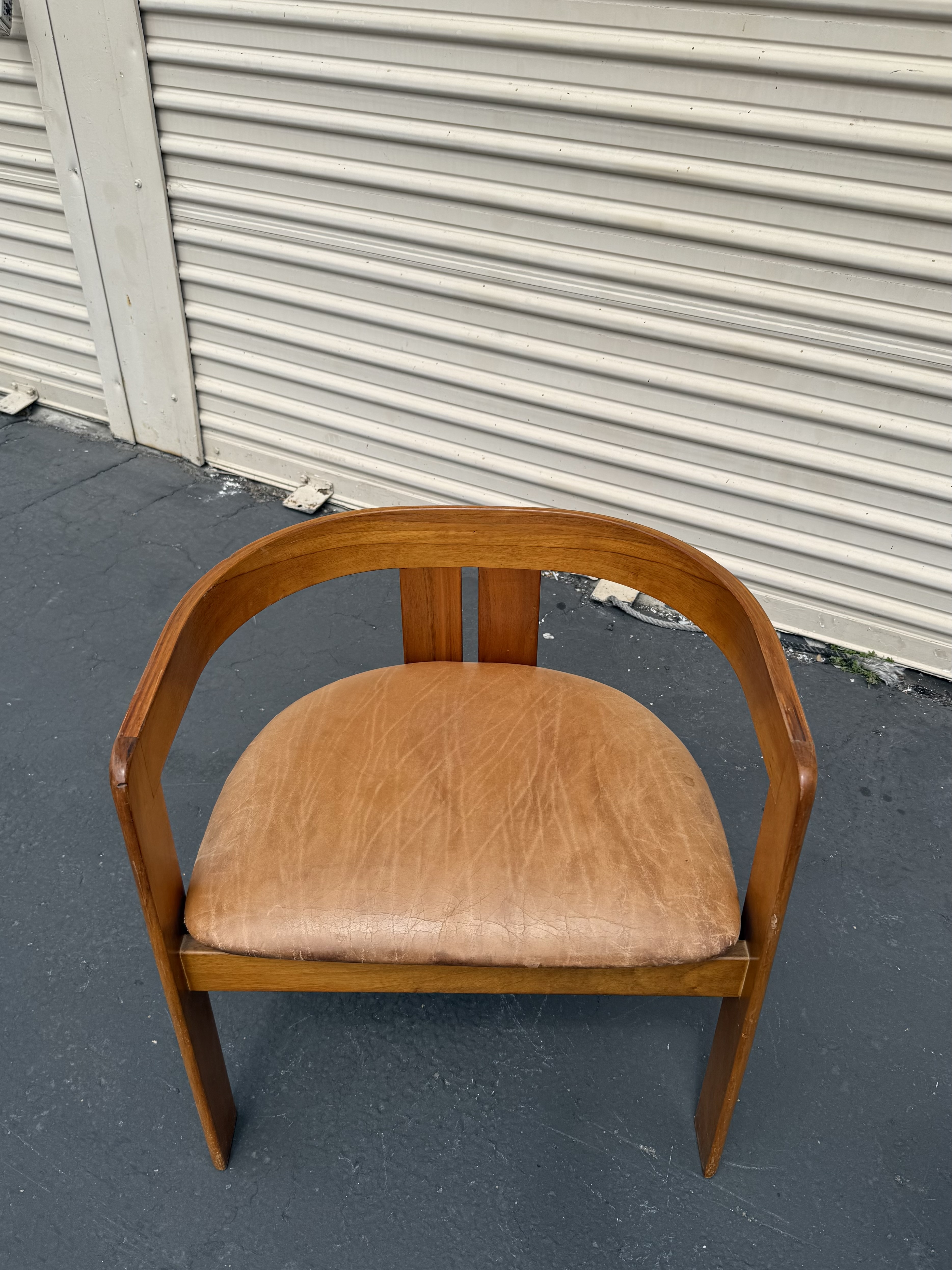 Leather chair 1 before restoration